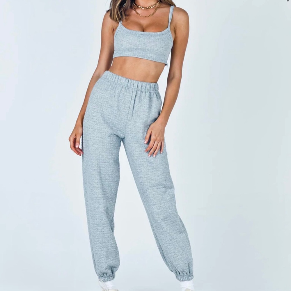 Princess Polly Arabella set in gray